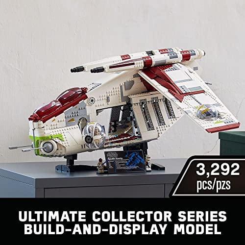 Republic Gunship 75309 UCS Display Model Building Kit C105964