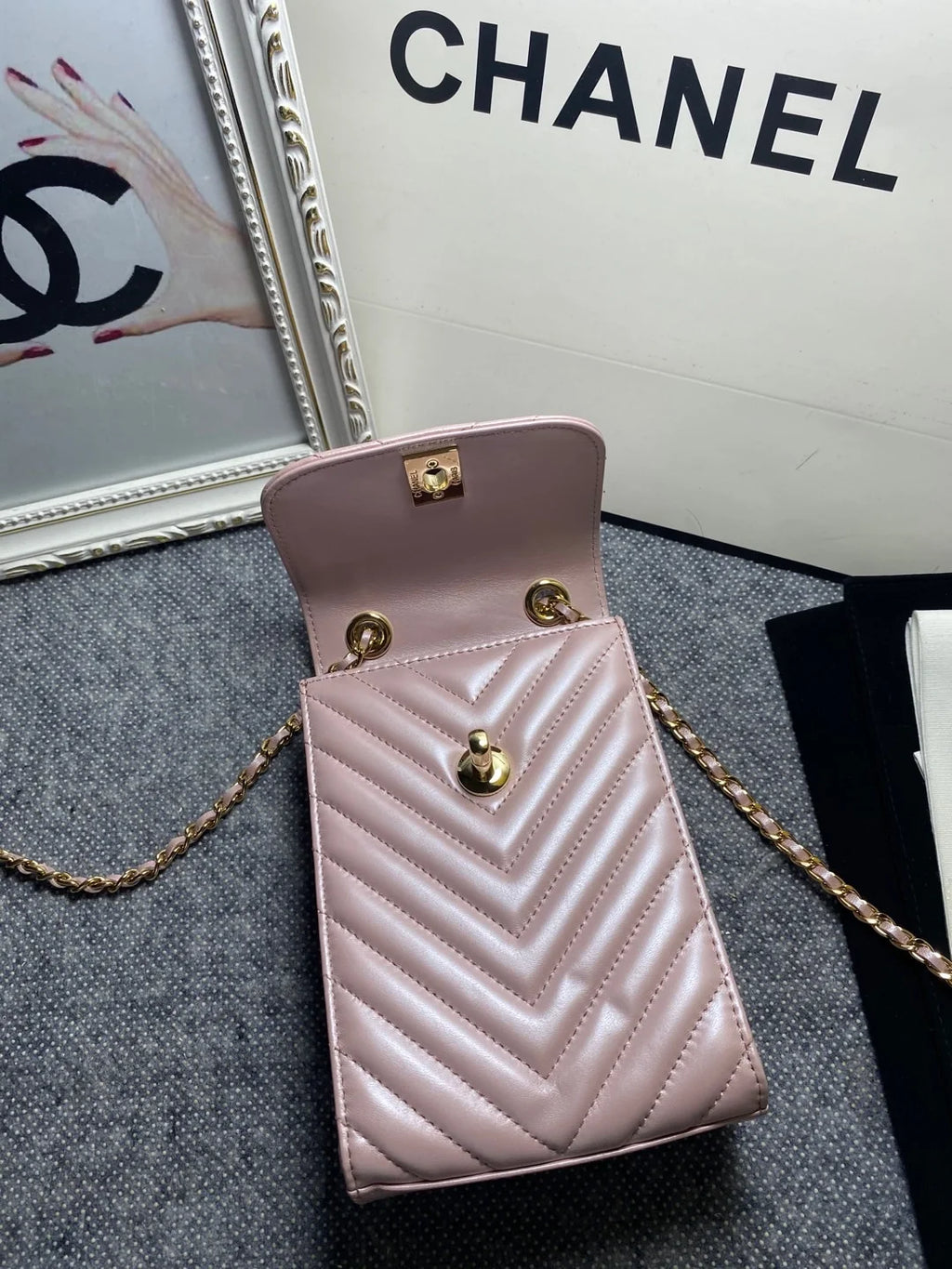 Light Purple Bag T44015