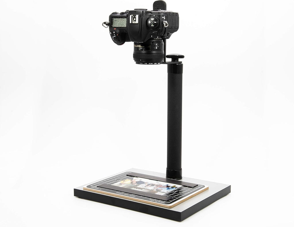 Compact Tool for Digitizing Documents and Photos Y74432