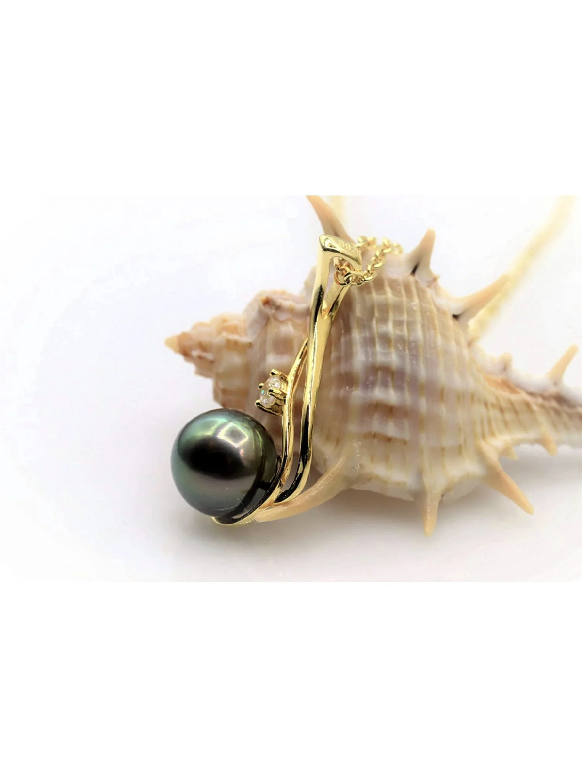 Genuine Tahitian Black Pearl Pendant Necklace in 18k Yellow Gold Plated 925 Sterling Silver I986203