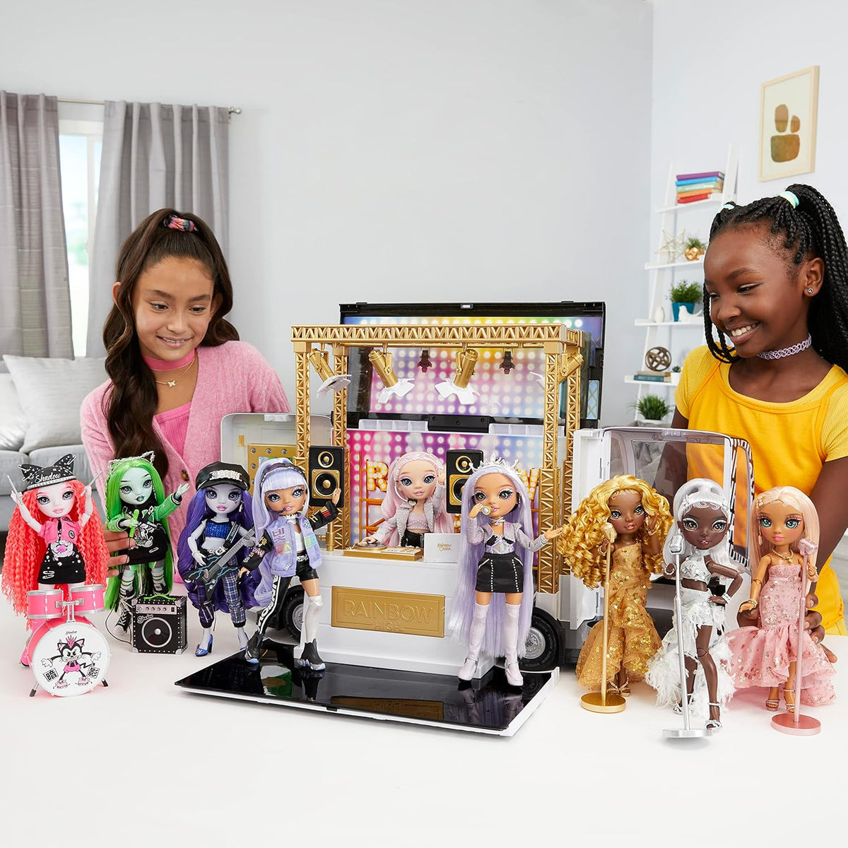 Rainbow High Posable Fashion Doll with 2 Designer Outfits & Vanity Playset J82992