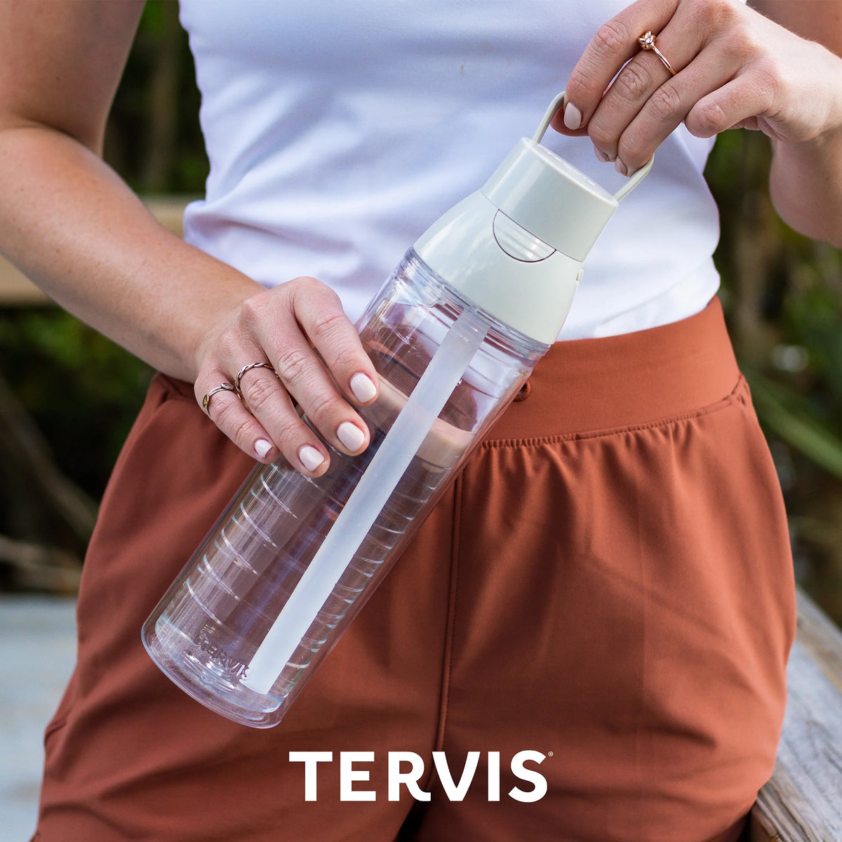 Double Walled Insulated Tumbler Travel Cup, 24oz Venture Lite Water Bottle Q63099