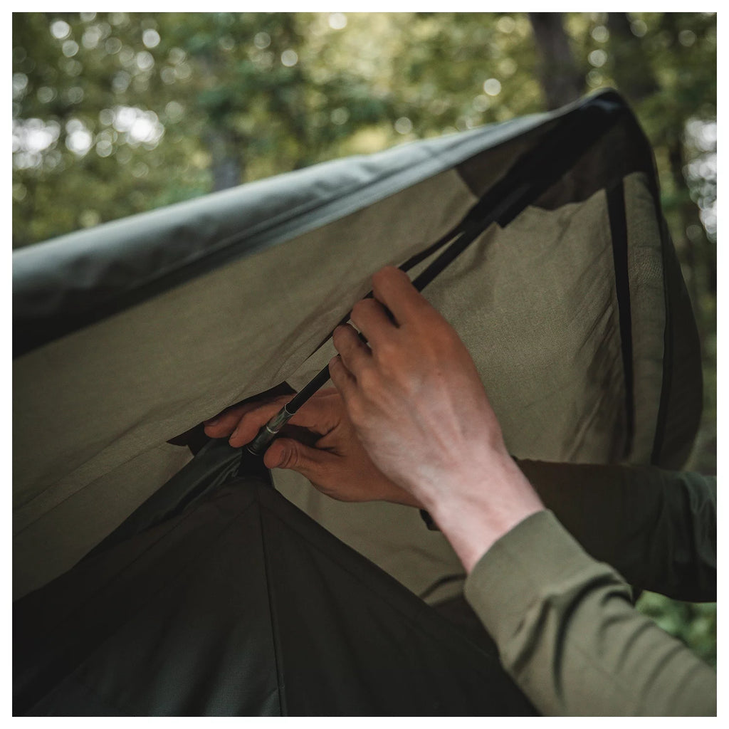 Portable Hub Tent, 4-Person, Alpine Green D136956