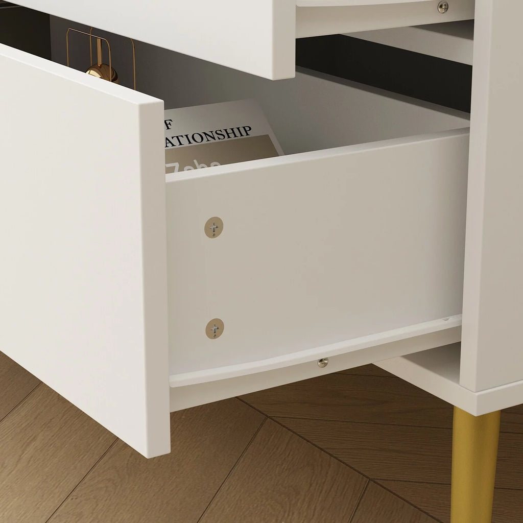 White 7 Drawer Dresser N539