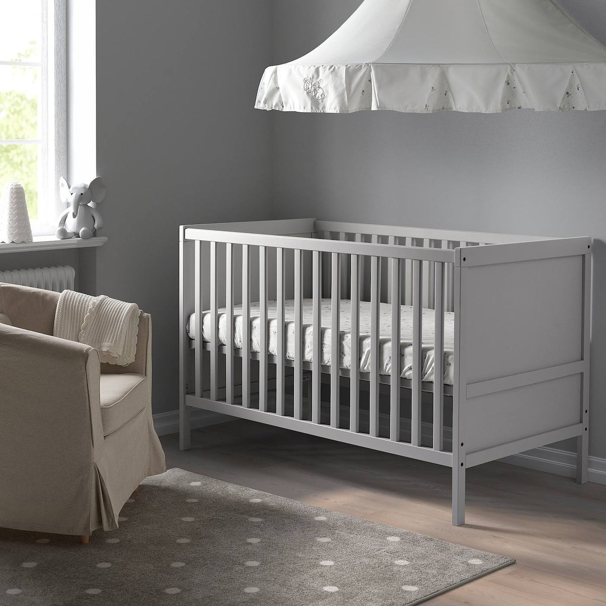 Gray Crib G1088
