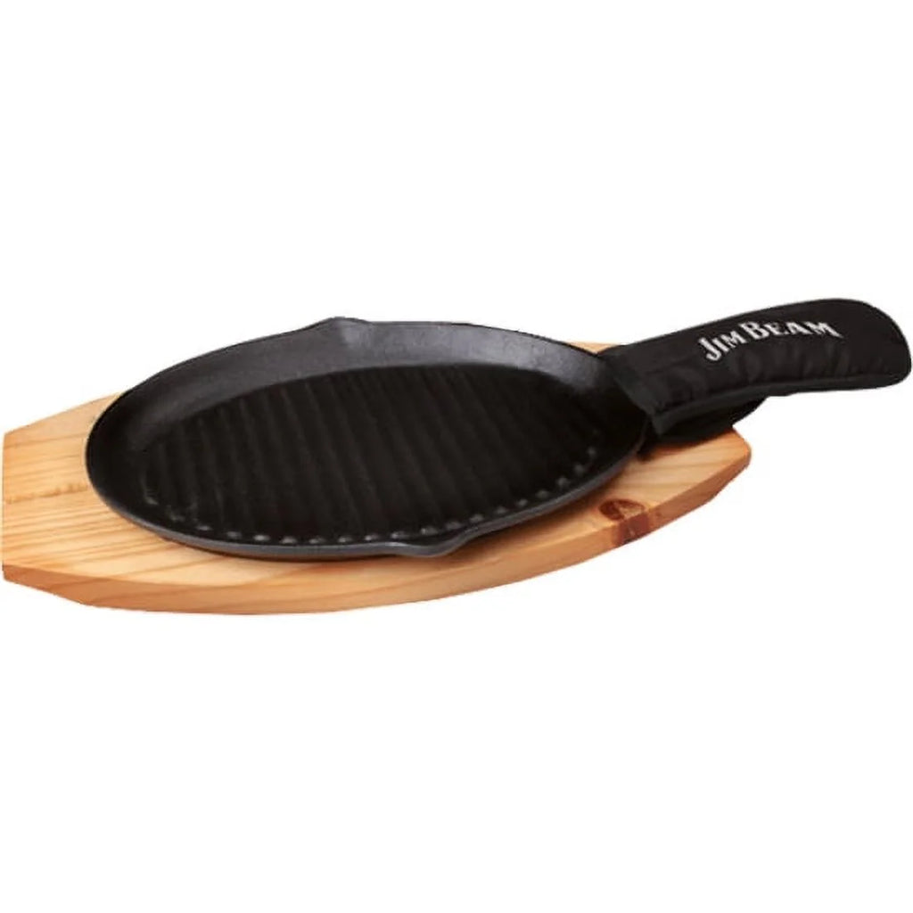 Cast Iron Skillet with Wooden Plate and Handle Cover B196