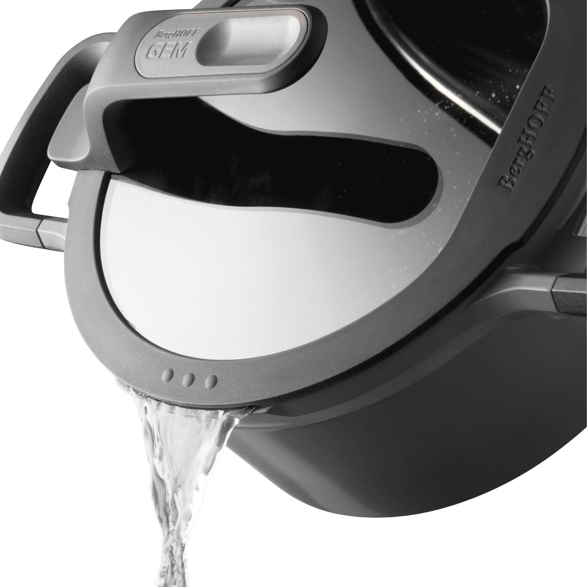 Stay Cool Covered Sauté Pan J230799