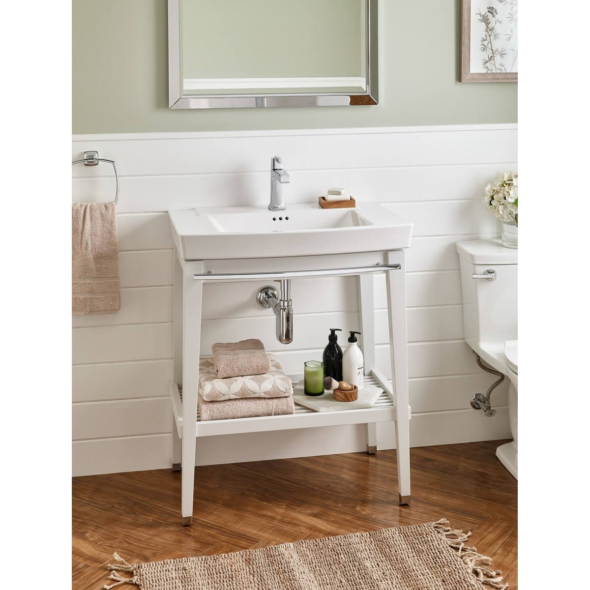 White Bathroom Sink Q888387