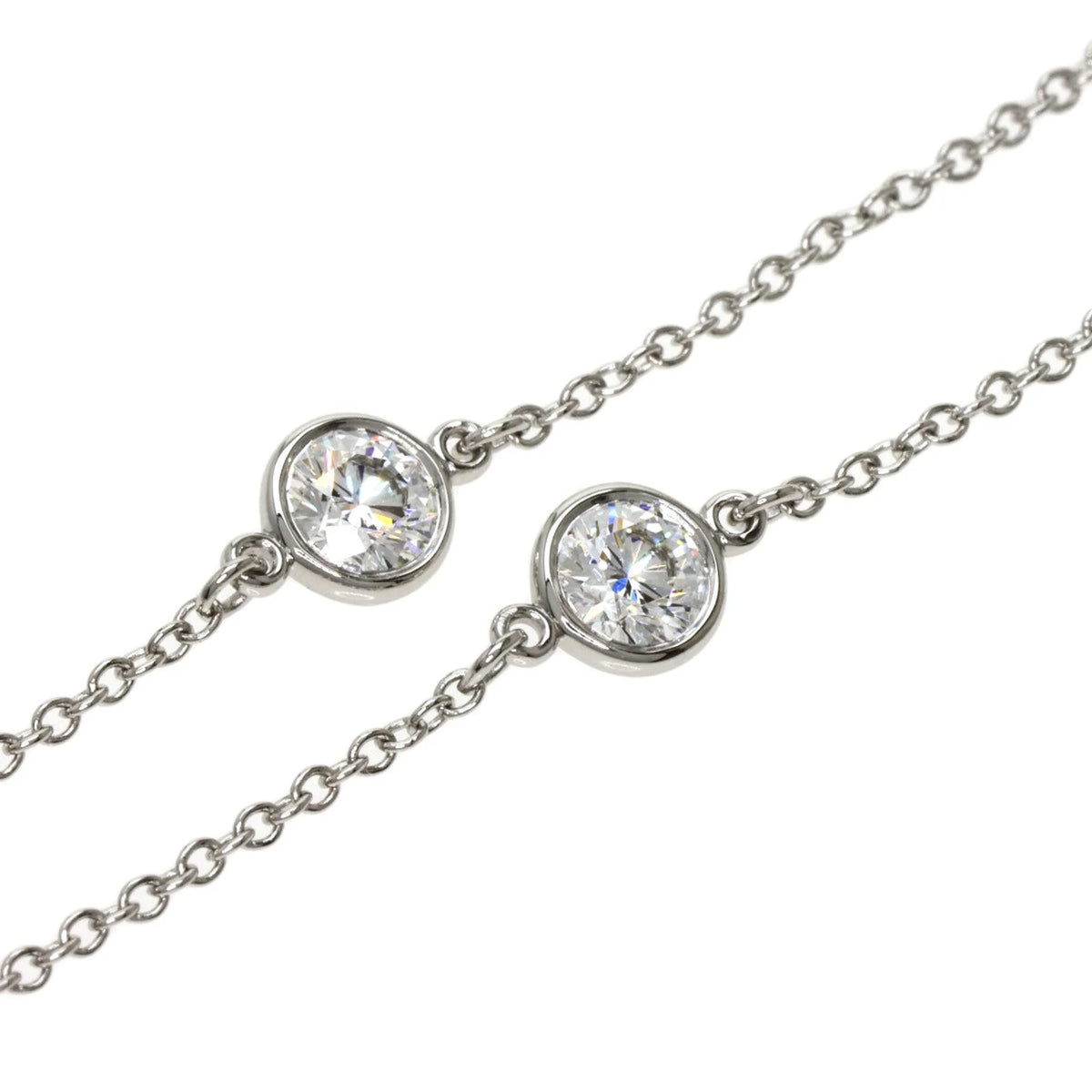Platinum Diamond Necklace V6938